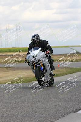 media/Apr-26-2024-TrackDaz (Fri) [[c4b677d280]]/B Group/120pm (Wheelie Bump)/
